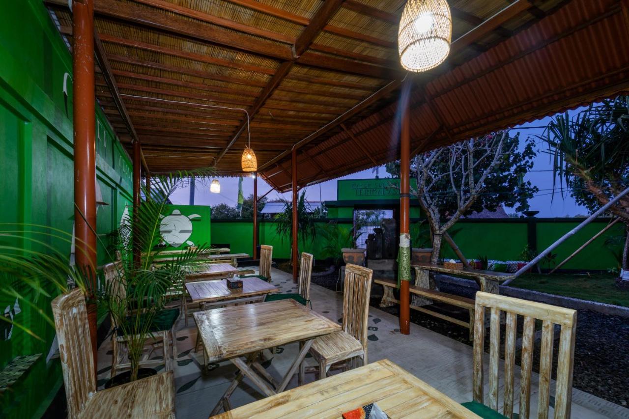 The Green Groves Hostel Nusa Lembongan  Exterior photo