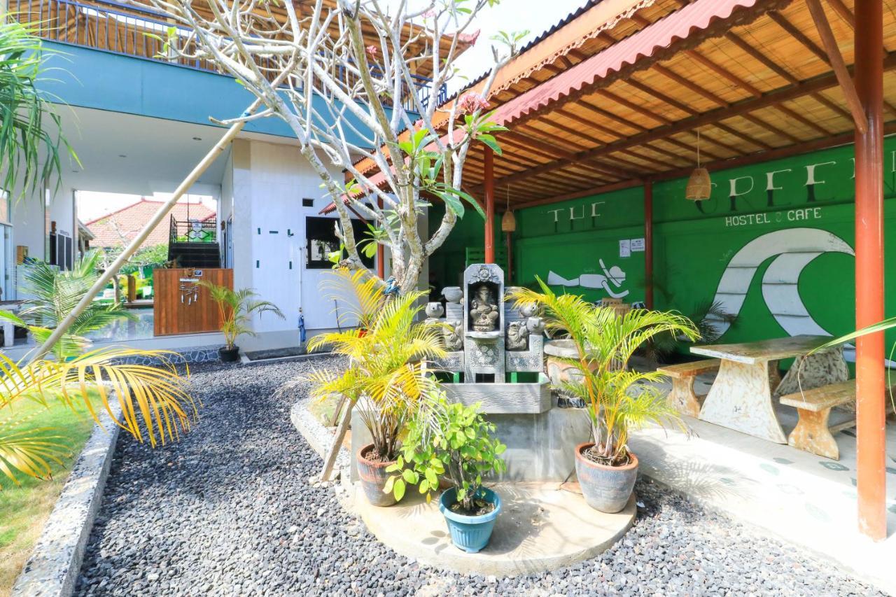 The Green Groves Hostel Nusa Lembongan  Exterior photo